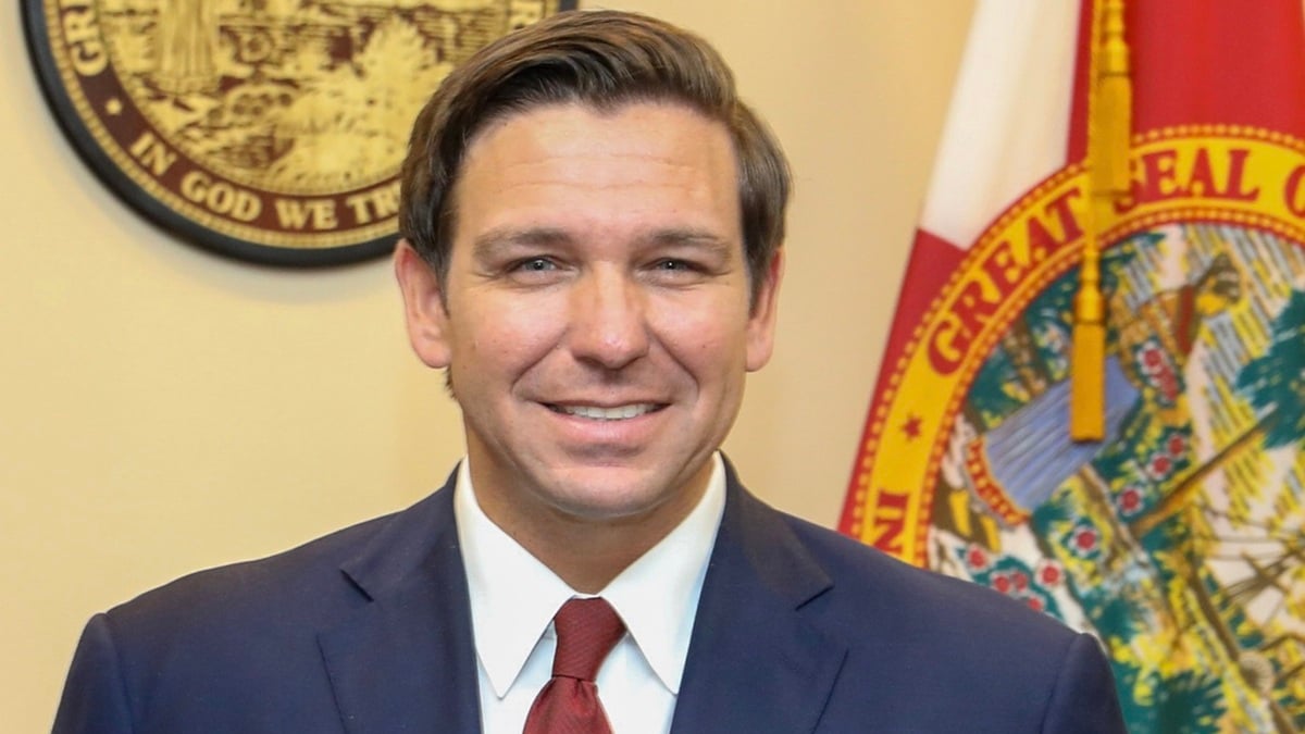 Florida Gov. Ron DeSantis Slammed After Being Confronted By Democratic Candidate At GOP Event: ‘This is what censorship looks like’