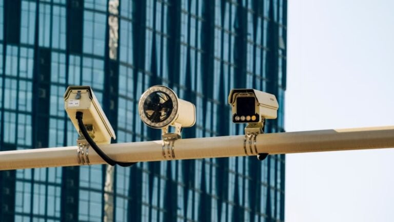 Border Patrol Could Allegedly Be Analyzing Your Financial Habits Before Pulling You Over: ‘Remember When Minority Report Was Fiction?’ Border Patrol Finiancial Surveillance Allegations