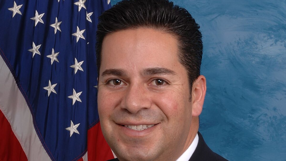 Outrage After New Mexico Sen. Ben Ray Luján Tells Apple and Google Not to Rename His State: ‘Fighting the Real Battles'