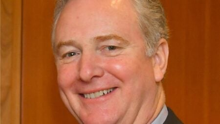 ‘No Clarity Act Is the Worst Possible Outcome’: Sen. Chris Van Hollen Faces Heavy Backlash After Urging Senate to Block Crypto Bill Maryland Sen. Chris Van Hollen warned that the Clarity Act does nothing about crypto “bad actors” as the Senate returns. Online replies pushed back, saying the measure should be amended, not killed.
