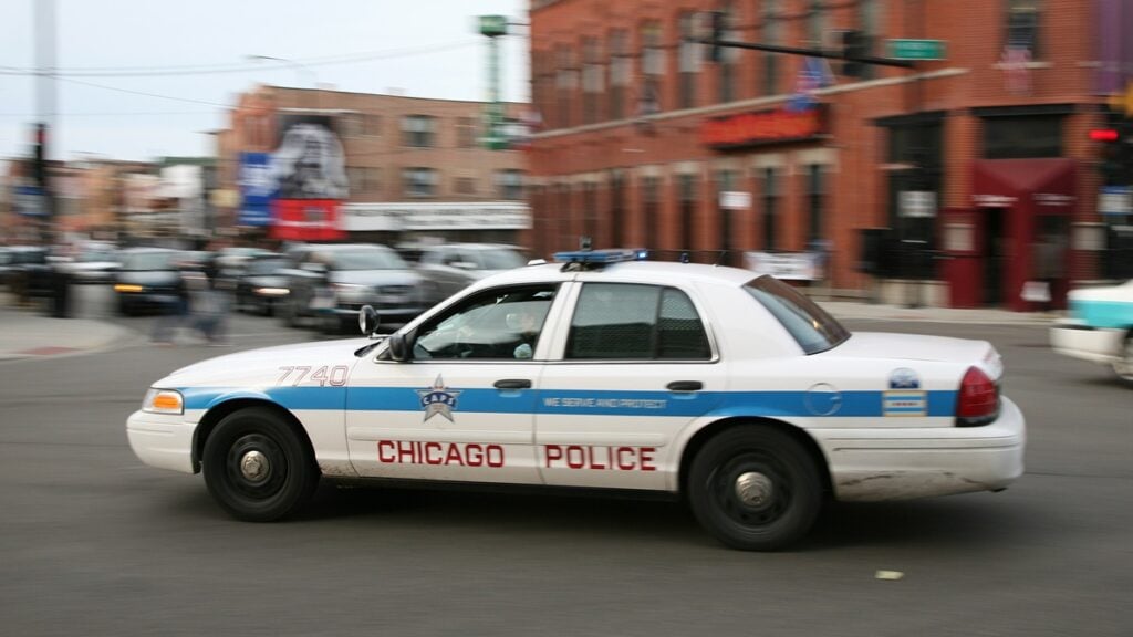 Illinois Residents Slam Chicago PD After Employee Sued Due to Suspension for Anti-Trump Post: ‘Should have killed a guy by accident, then he could keep his job’