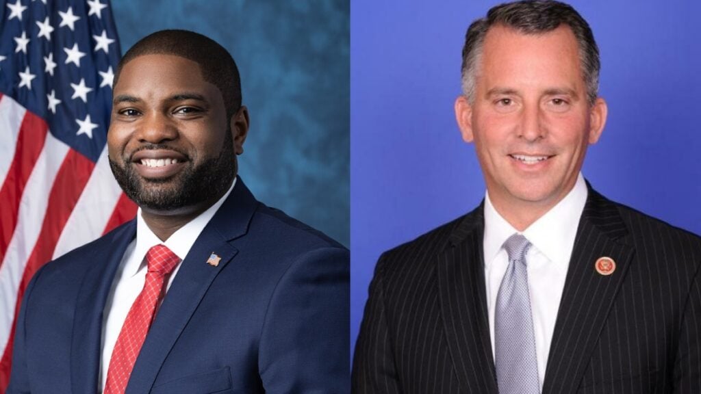 ‘You Refused to Debate’: Byron Donalds Faces Backlash After Calling Out David Jolly for Skipping Florida Governor Forums Republican Byron Donalds posted a CNN clip of Democrat David Jolly saying he would debate “a dozen times,” after Jolly declined a shared Florida governor forum. Users split over who is avoiding the stage.