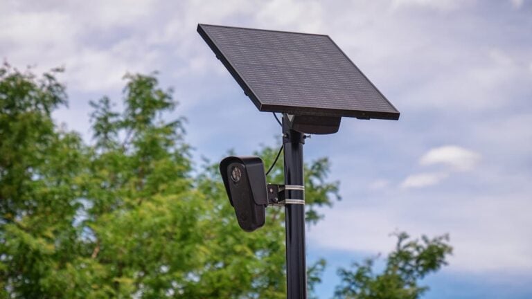 ‘These Are Just the Ones Getting Caught’: Illinois Cop Accused of Using Flock Cameras 150 Times to Stalk Man After Affair With His Fiancée Flock camera, Illinois incident