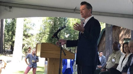California Residents Accuse Gavin Newsom of Federal Overreach After ICE Shock Glove Ban: ‘No State Government Has the Right’ California Residents Accuse Gavin Newsom of Federal Overreach After ICE Shock Glove Ban 'No State Government Has the Right'