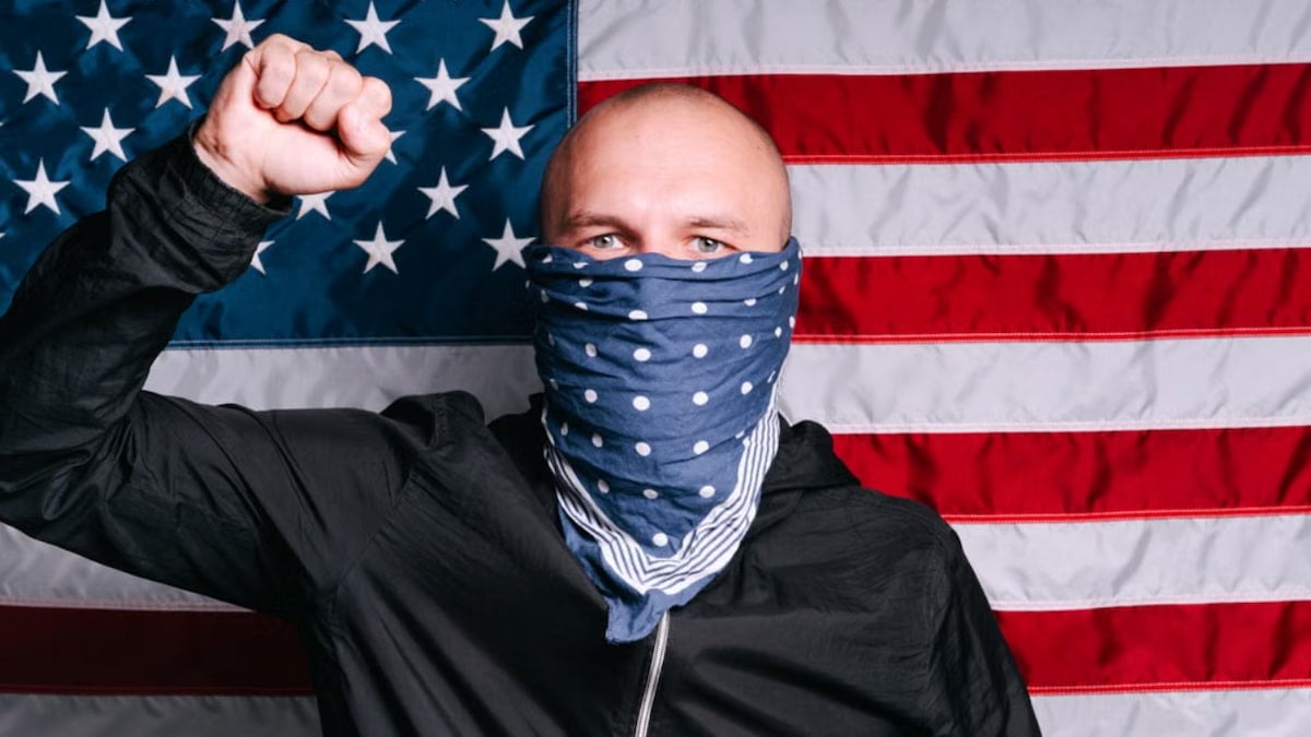 ‘Cowards Hide Their Faces’: Connecticut Residents Rip Masked White Supremacists Outside Danbury Police Station