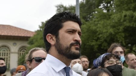 ‘Where Are Your Tears for American Kids?’: Rep. Greg Casar’s Texas Courtroom Post Sparks Backlash After 13-Year-Old Angel’s Removal Hearing Rep. Greg Casar posted about a Harlingen, Texas, hearing where 15 of 25 children had no lawyer, and 13-year-old Angel said, “I have no one.” Replies and news coverage split over who is to blame.