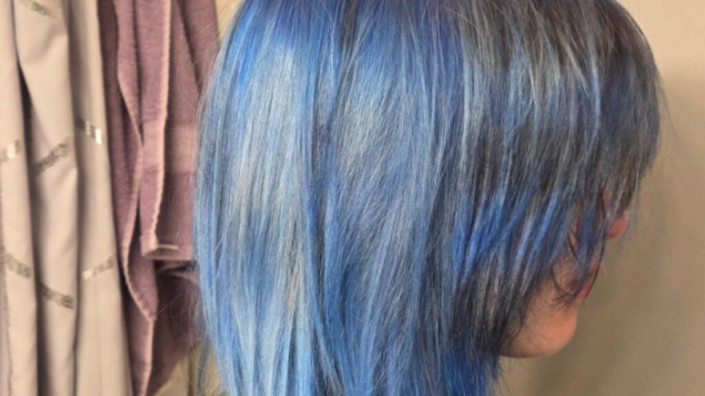 Michigan Dad Says Salon Ruined Disabled Daughter Hair After Nearly 6-Hour Appointment