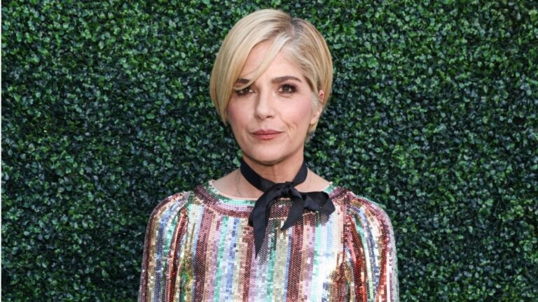 New York Emergency as Selma Blair Is Arrested After Allegedly Trying to Open a Plane Door Mid-Flight and Biting the Crew: ‘A Medical Emergency’ Selma Blair, who was arrested after a mid-flight incident her rep calls a medical emergency