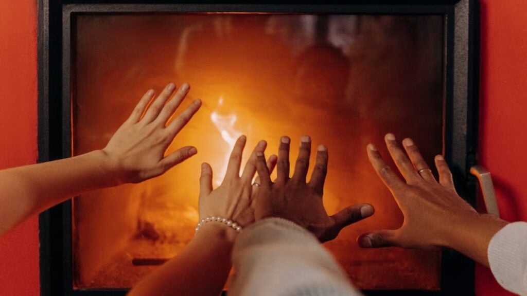 ‘Make Fireplaces Great Again’: Frustrated Michigan Residents Mock Consumers Energy as $139 Million Rate Hike Hits Just Before Winter Michigan, Consumers Energy
