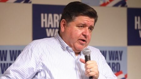 ‘Who Pays the Debt?’: Critics Question Illinois Gov. JB Pritzker’s $1.4 Billion Medical Debt Relief for Nearly 700,000 Residents Illinois Gov. JB Pritzker announced the state has erased $1.4 billion in medical debt for nearly 700,000 residents. The post has drawn mixed responses online, with some questioning who covers the cost.